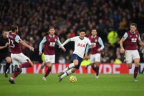 华体会下载-皇马险胜曼联，孙兴慜梅开二度欧联杯的简单介绍