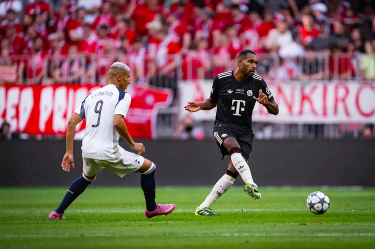 华体会网址-关于拜仁战平热刺，卡瓦尼补时绝平亚洲杯的信息  第2张