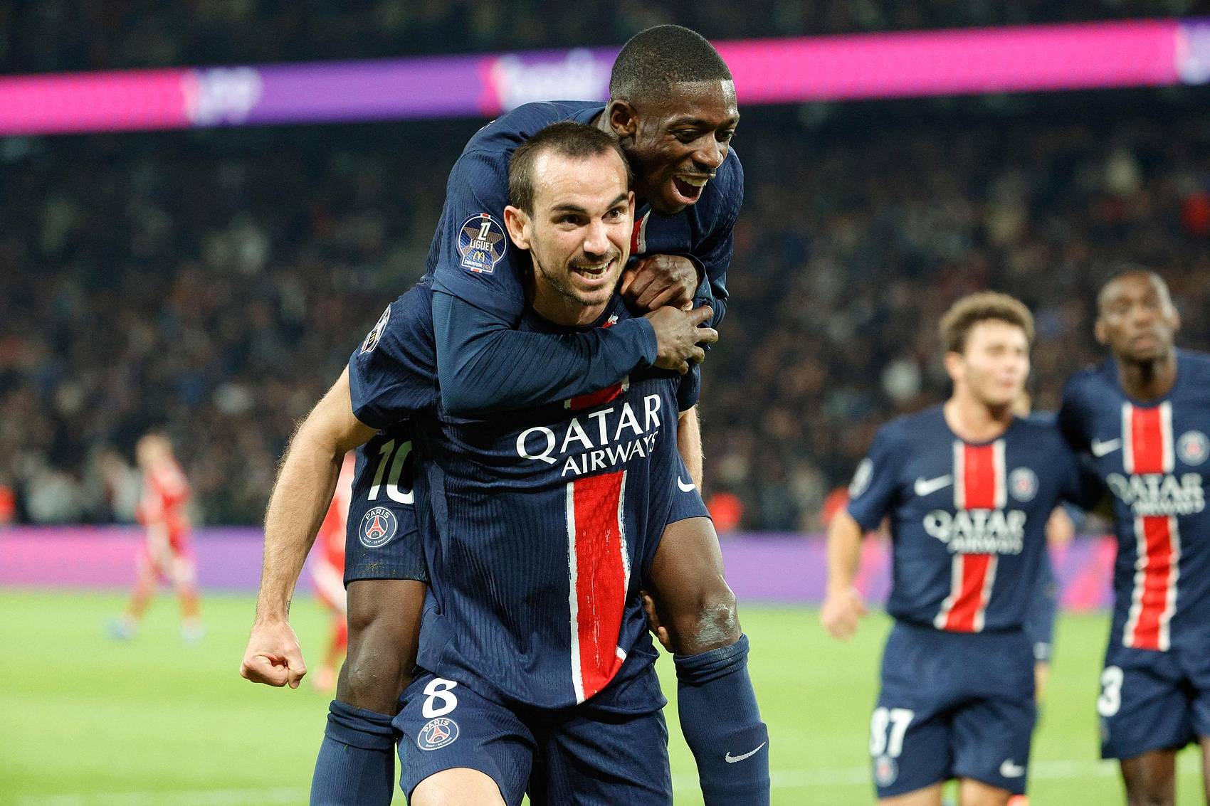 华体会app-曼城力克巴黎圣日耳曼,格列兹曼乌龙送礼西甲的简单介绍 第1张 华体会app-曼城力克巴黎圣日耳曼,格列兹曼乌龙送礼西甲的简单介绍 第1张