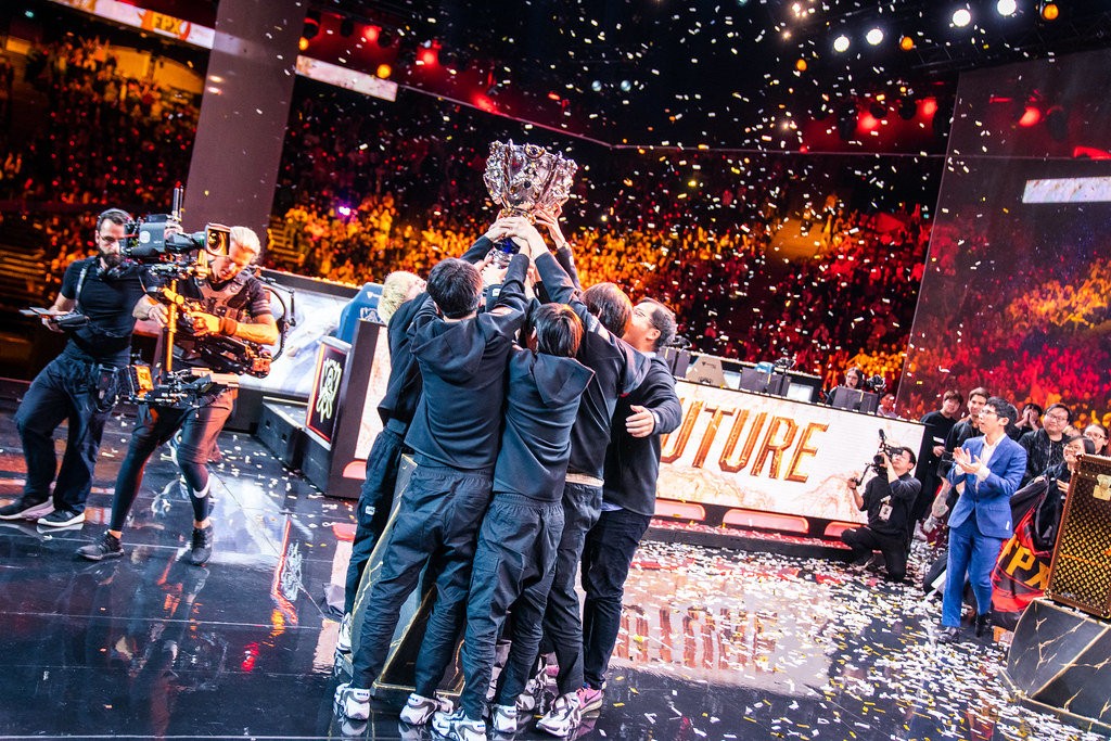 华体会登录-G2碾压GEN，369开启传奇时刻全球总决赛3:2（巴黎）的简单介绍  第2张