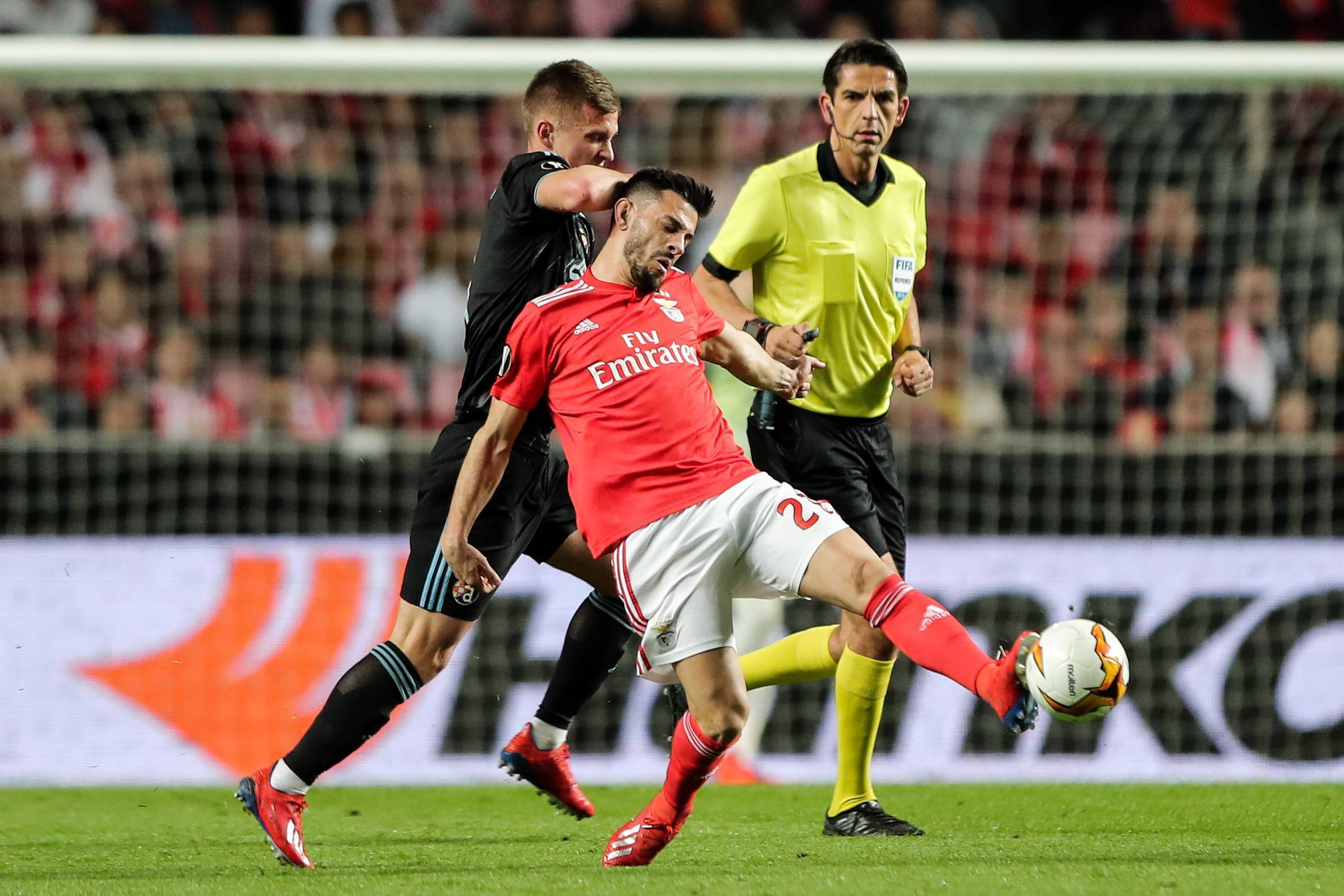 华体会网址-本菲卡绝杀曼城，托马斯穆勒梅开二度意甲的简单介绍  第1张