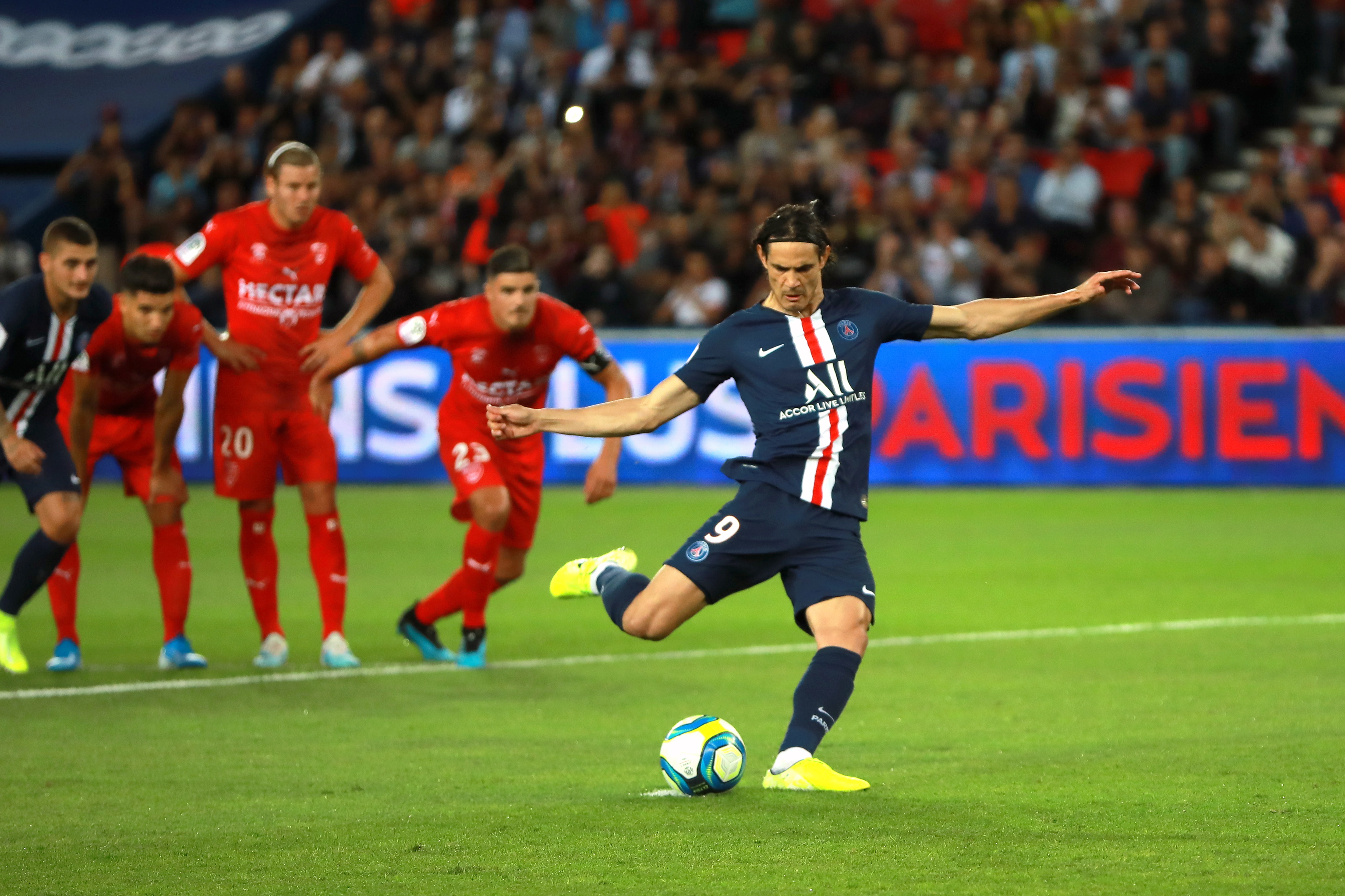 华体会-关于巴黎圣日耳曼险胜皇马,卡瓦尼乌龙送礼欧冠的信息 第2张 华体会-关于巴黎圣日耳曼险胜皇马,卡瓦尼乌龙送礼欧冠的信息 第2张