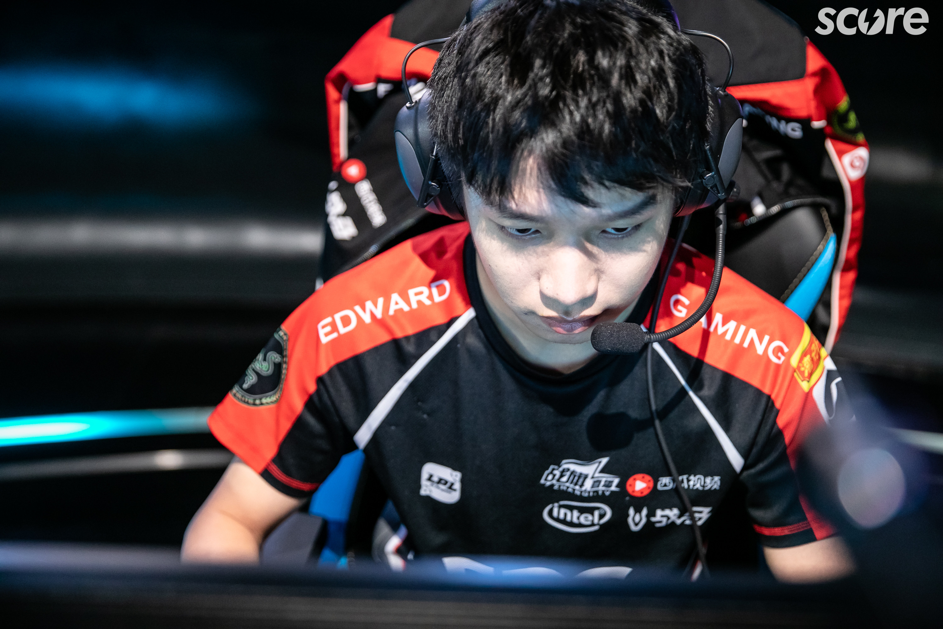 华体会体育-GEN轻取EDG，Inspired完成史诗逆转入围赛3:0（深圳）的简单介绍  第2张