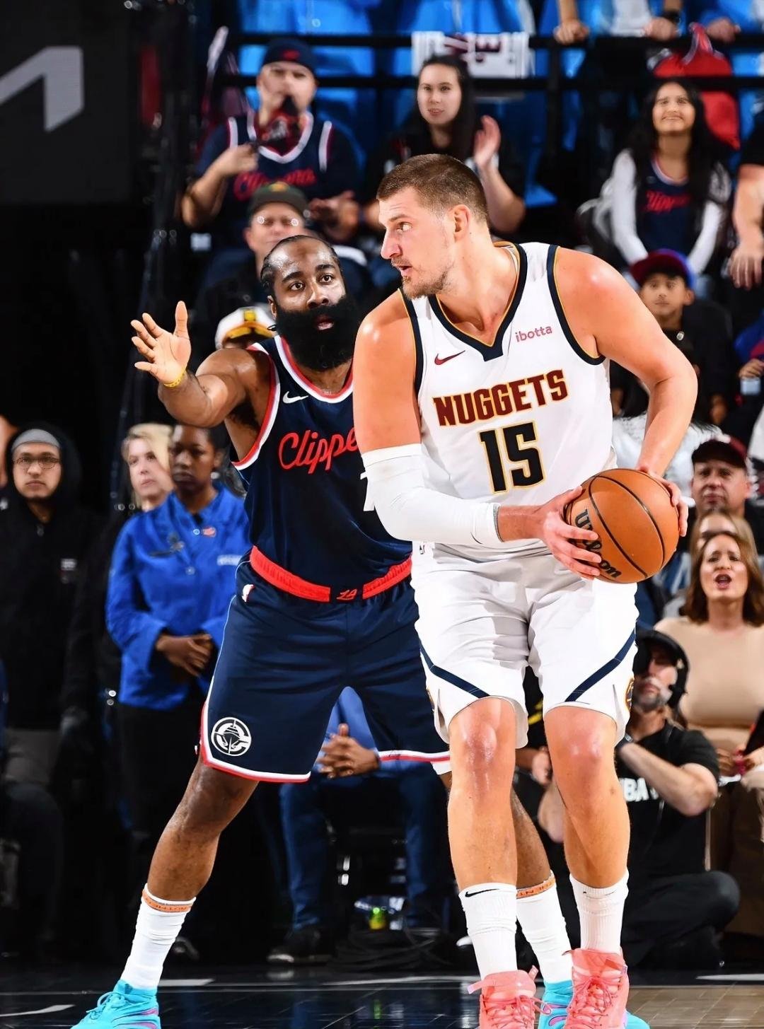 华体会app-掘金完胜鹈鹕，福克斯送出助攻的简单介绍  第2张